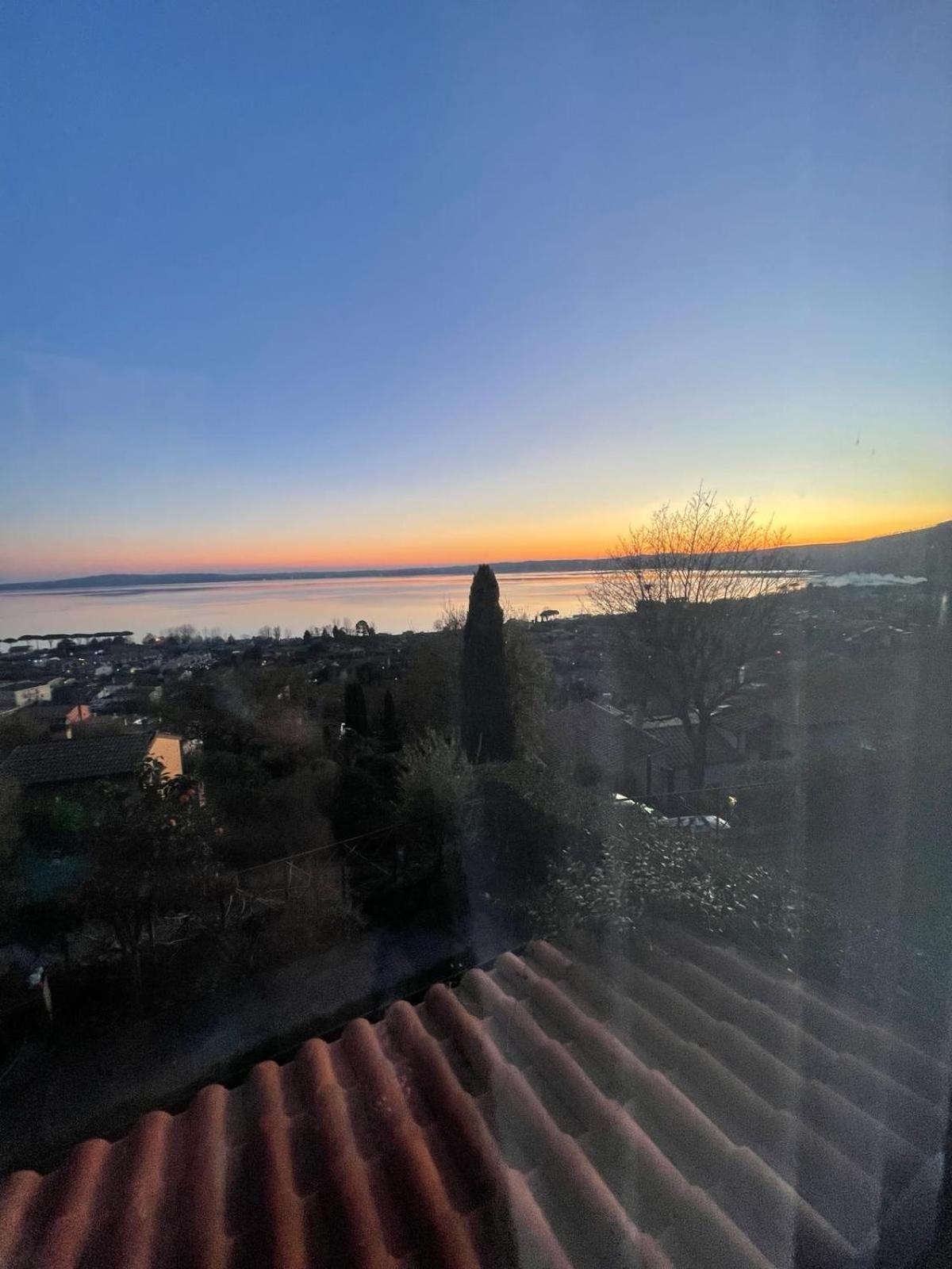 Sguardo Sul Lago Trevignano Romano Extérieur photo